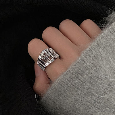Gennembrudt, perlebesat, justerbar ring