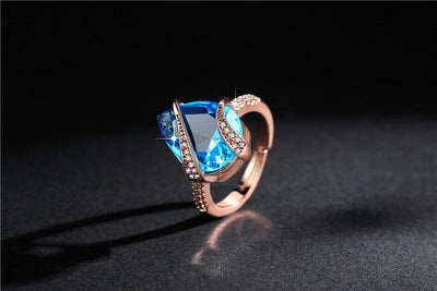 Seraphina Thorne Satz | Rosaguld 16k