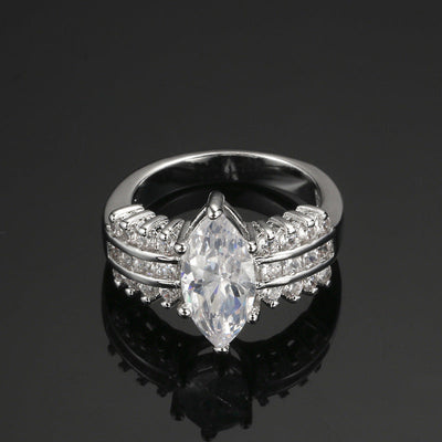 Odette Mercer Ring | Hvidguld