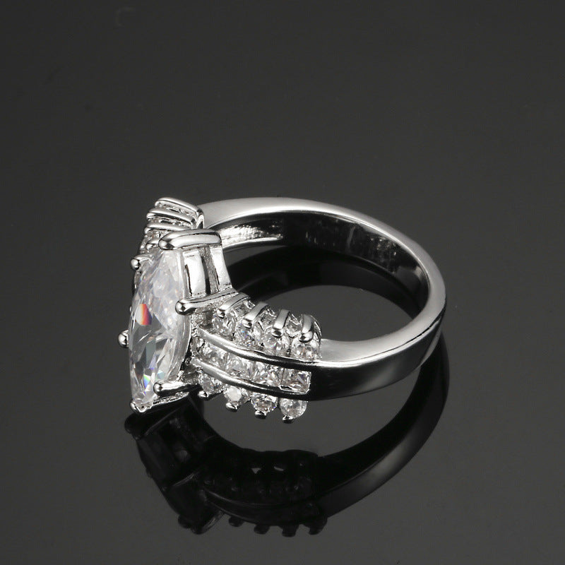 Odette Mercer Ring | Hvidguld