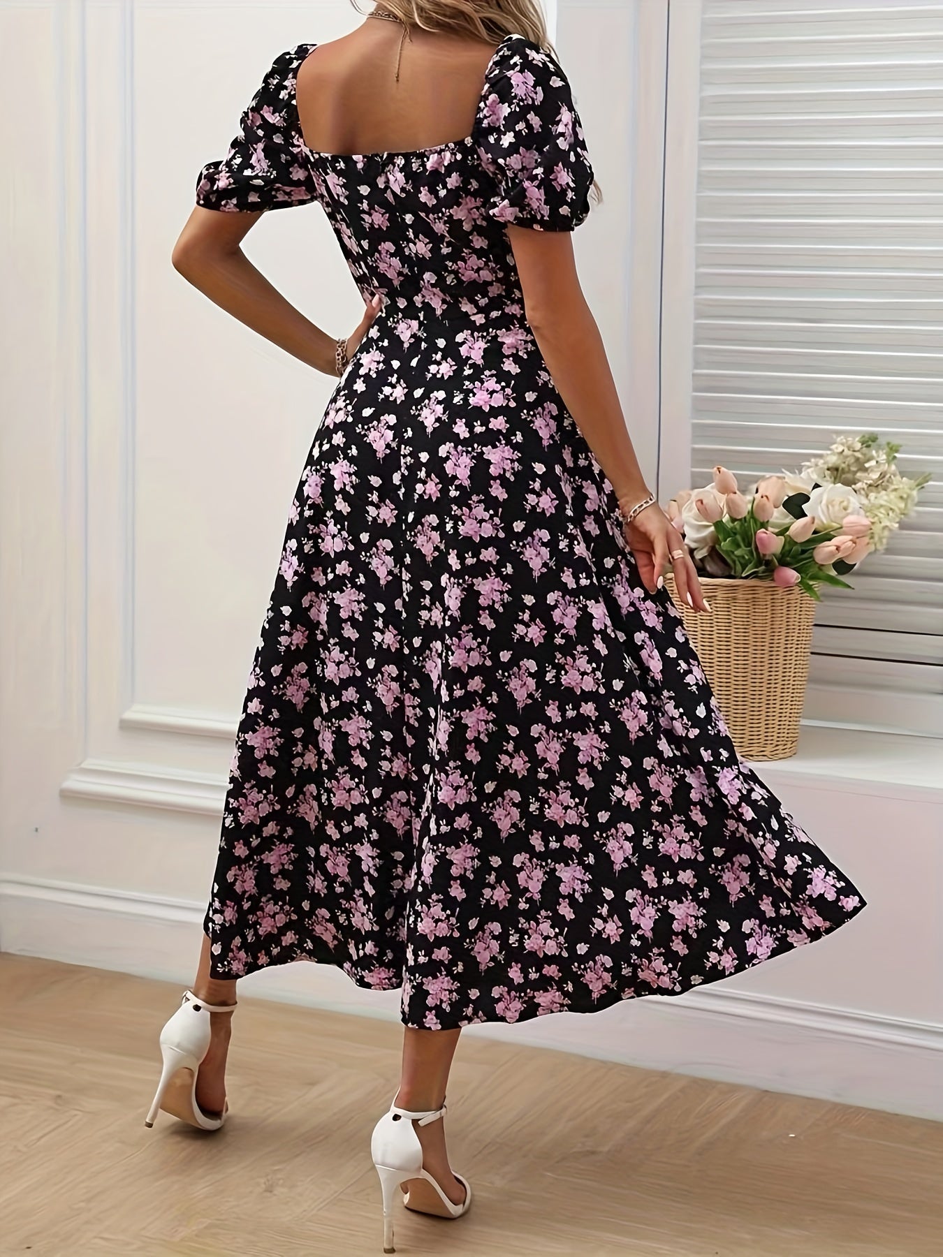 Rosea Feminine Floral Kjole