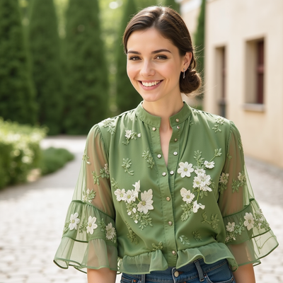 Eloise™ | Elegant Broderet Bluse™ fra Olsen & Olsen - Olsen Official