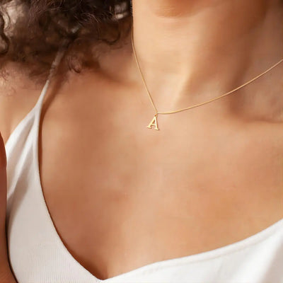 Halskæde med kærlighedsbrev-initialer | Guld 18k