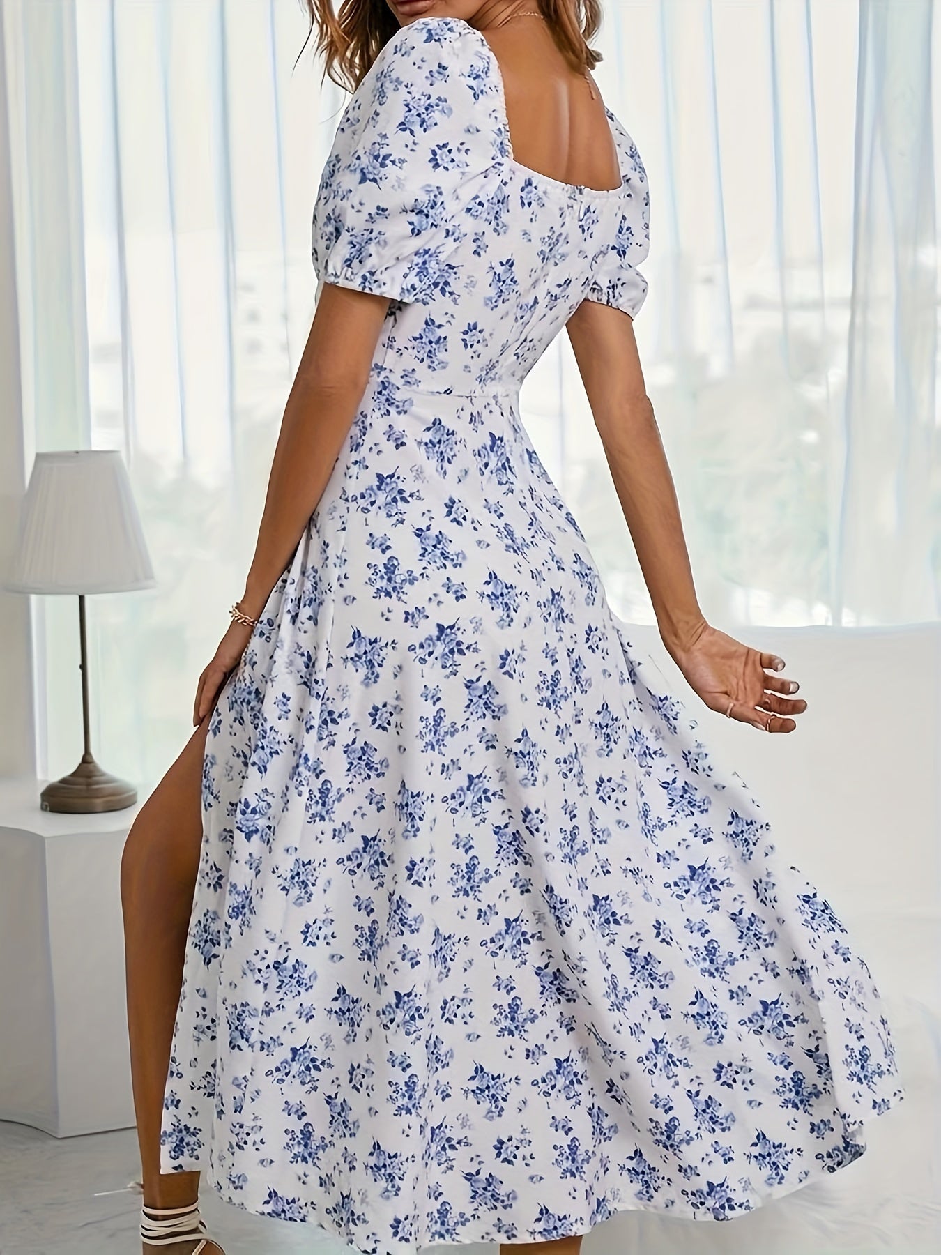 Rosea Feminine Floral Kjole