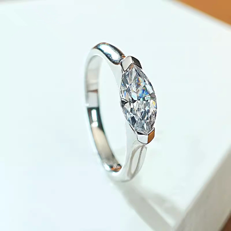 Cleo Arden Ring | Hvidguld