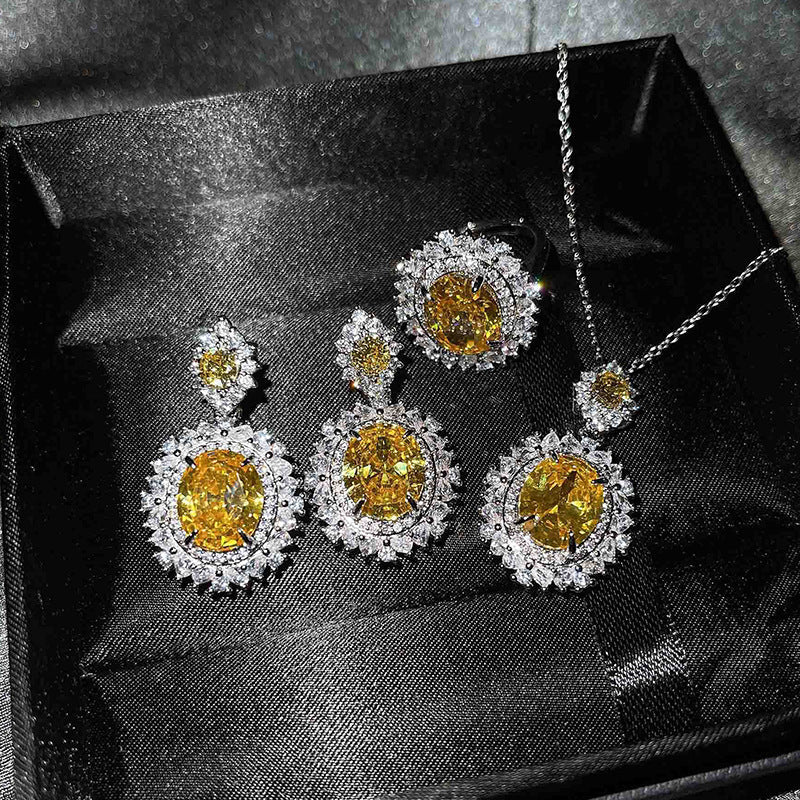 Vespera Aetherin Rosa Sæt | Hvidguld 18k