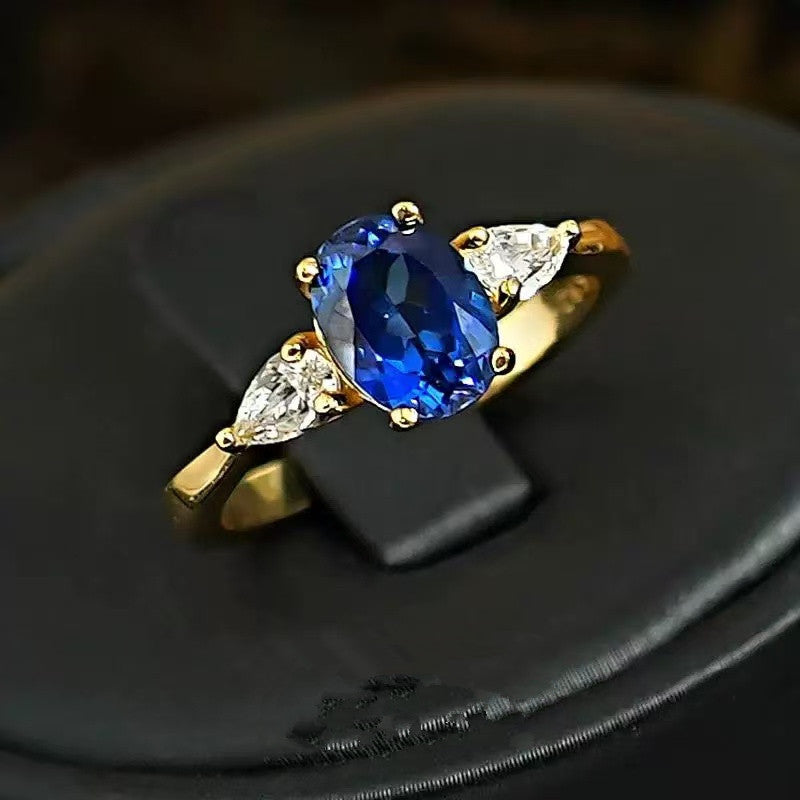 Marin Thorneau Ring | Hvidguld