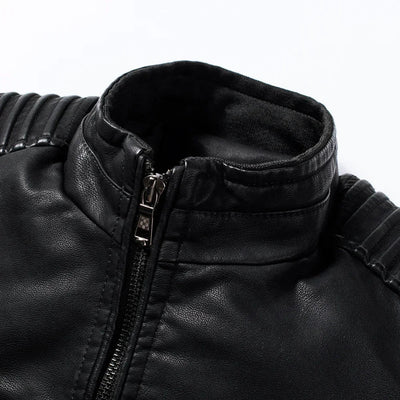 Mikkel™ Armor – Vintage læderlook med quiltede skuldre