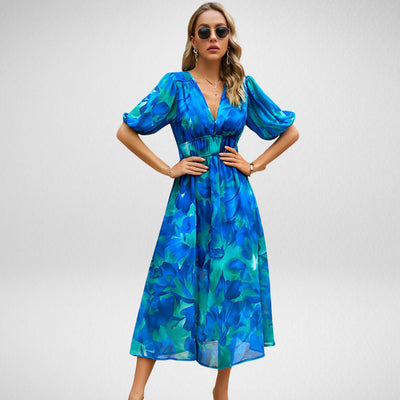 Stella™ | Charmantes Kleid mit V-Ausschnitt