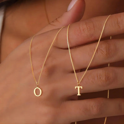 Halskæde med kærlighedsbrev-initialer | Guld 18k